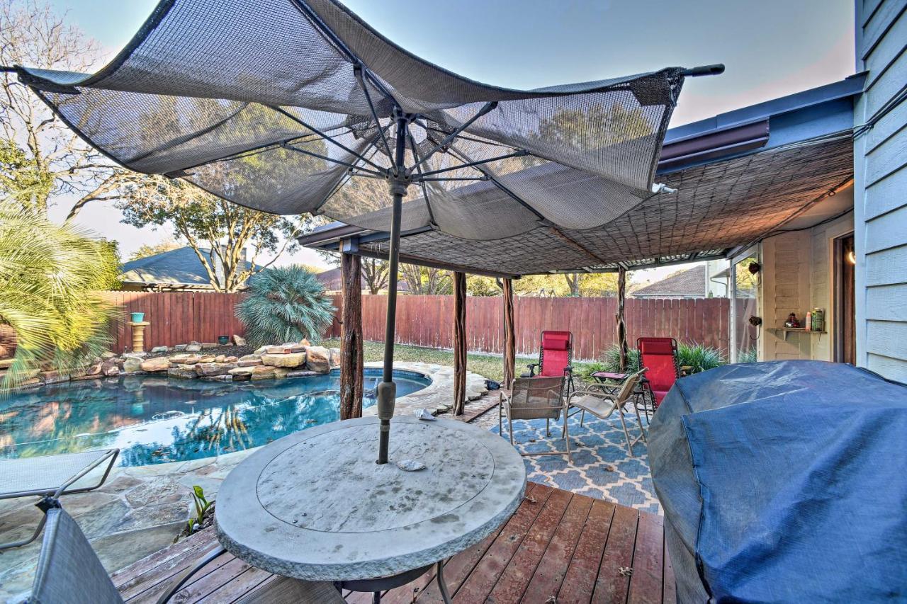 Peaceful San Antonio Oasis With Private Pool And Grill Villa Buitenkant foto